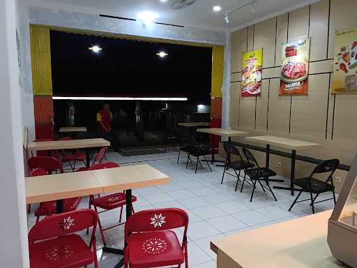 Lazatto Chicken & Burger 3