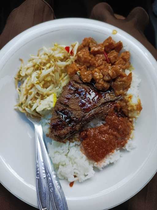 Rumah Makan Ibu Baba 8