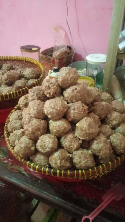 Mie Bakso Simpang Tiga 3