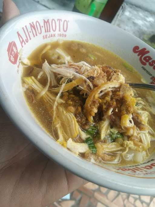 Wisata Kuliner Bubur Ayam Lontong Kari 1