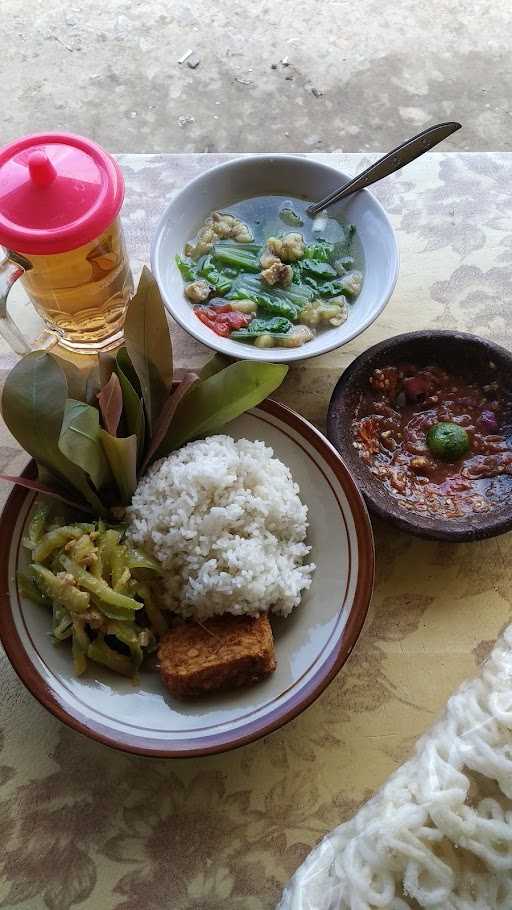 Warung Nasi Ma Uti 7