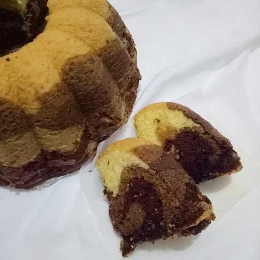 Famanis Kue Bolu 7