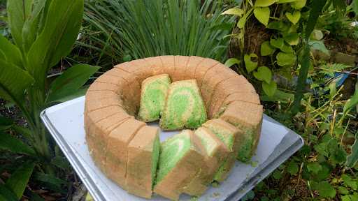 Famanis Kue Bolu 6