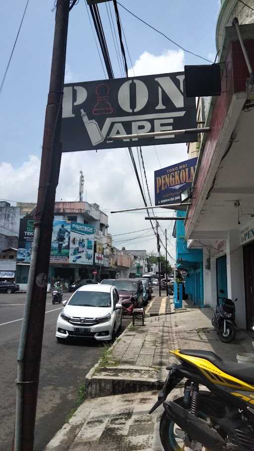 Pion Vape Store 6