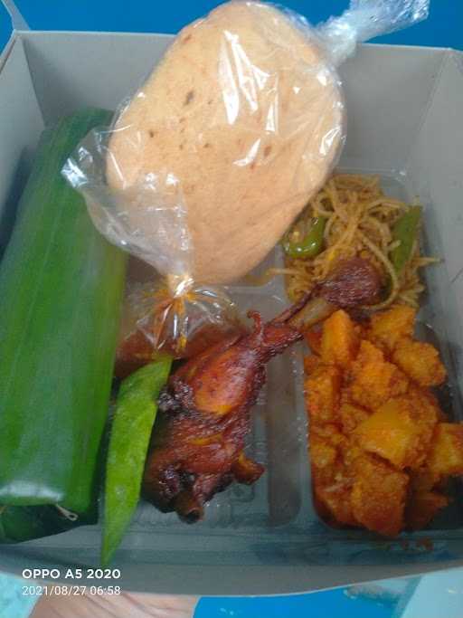 Ayam Goreng Timbel Lenjeur Hatta 6