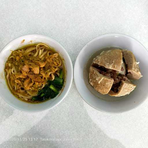 Bakso Raksasa Dan Lesehan Kinayung 4