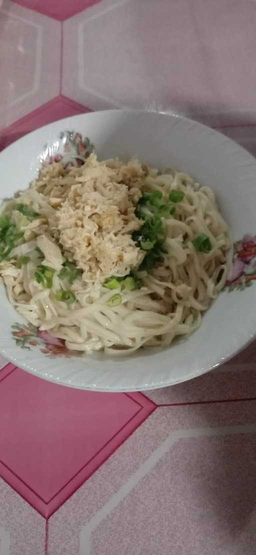 Mie Baso Dan Bubur Ayam 9