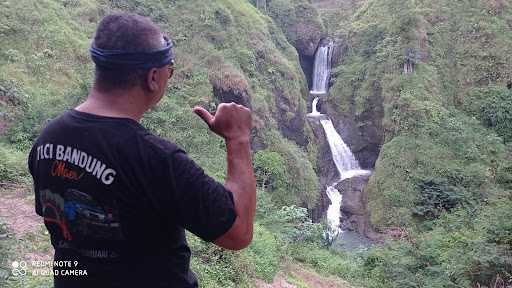 Rumah Makan Gunung Sari Ngalimeud 10