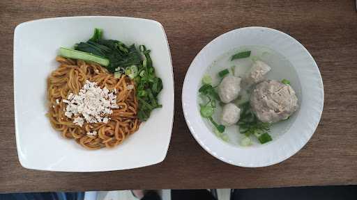 Mie Bakso Puja Cijeungjing 9