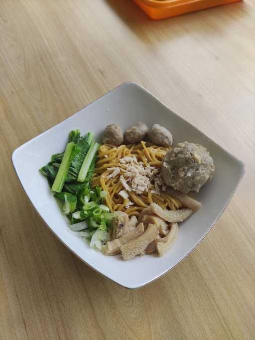 Mie Bakso Puja Cijeungjing 7