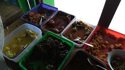 Warung Nasi Ibu Ade 8