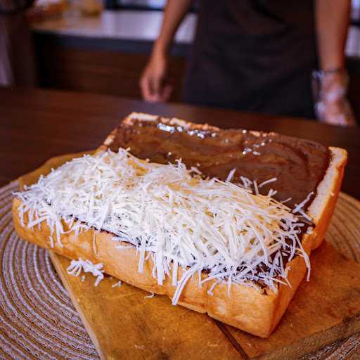 Roti Kembung Haneut Cikajang 1