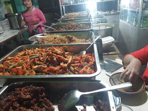 Warung Nasi D'Wulan 3