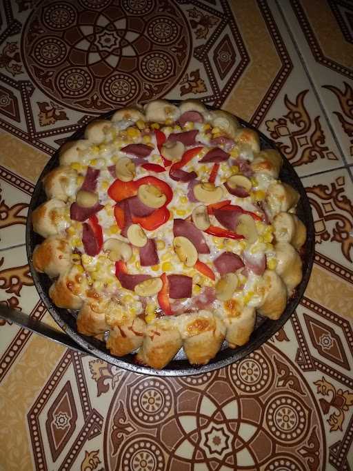 Pizza Alifha Musa Cibiuk 4