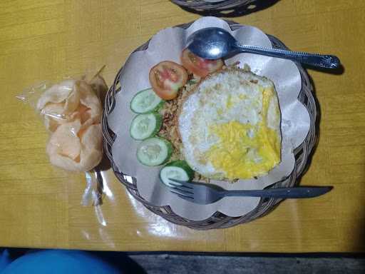 Nasi Goreng Pak Uput 1