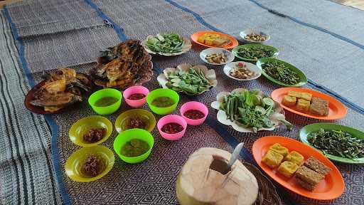 Warung Nasi Pawon Ema 7