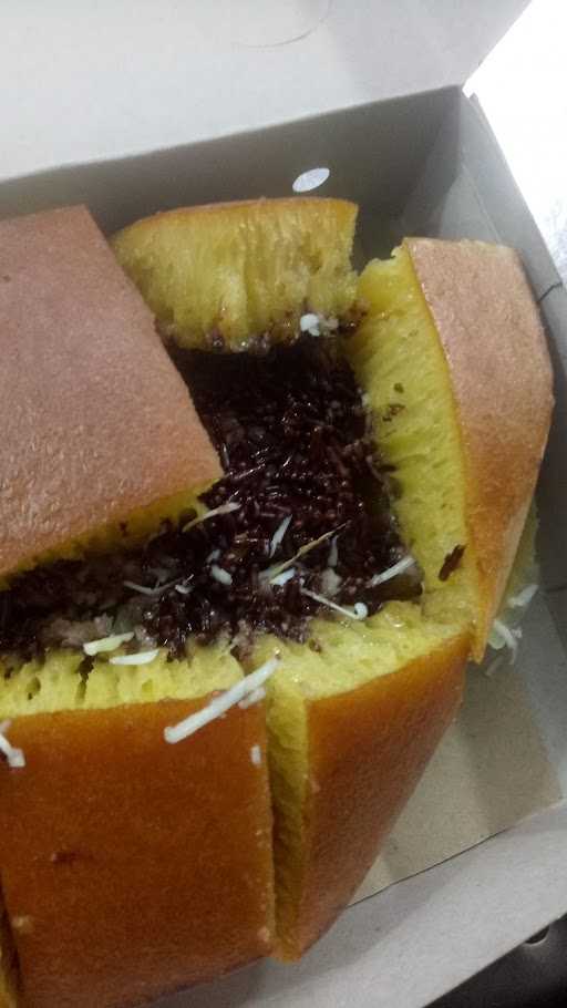 Martabak Salsabila Putra Lebaksiu 3