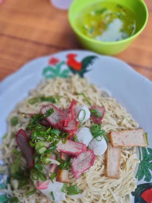 Bakmi Rosella Khas Kalimantan 8