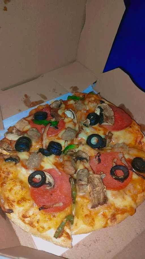 Domino'S Pizza 3