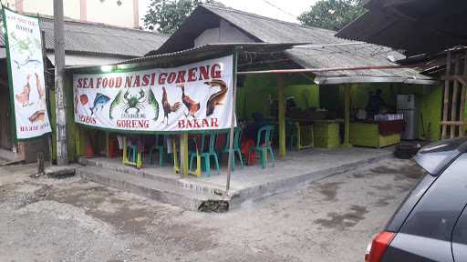 Dua Putri Seafood And Ayam Goreng 2