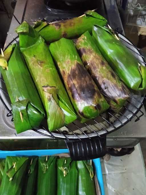 Kedai Nasi Bakar 'Mamah Zidan' Cikampek 8