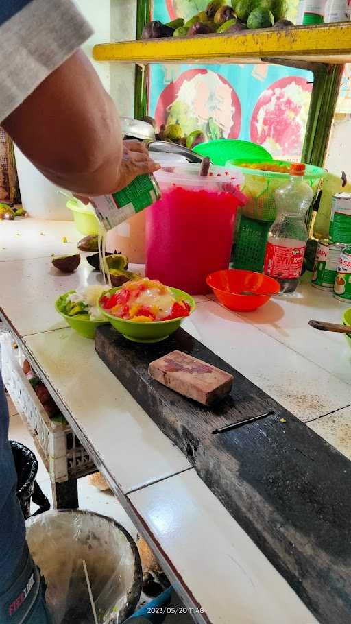 Pa Oyen Bakso-Mie Ayam & Es Campur 3