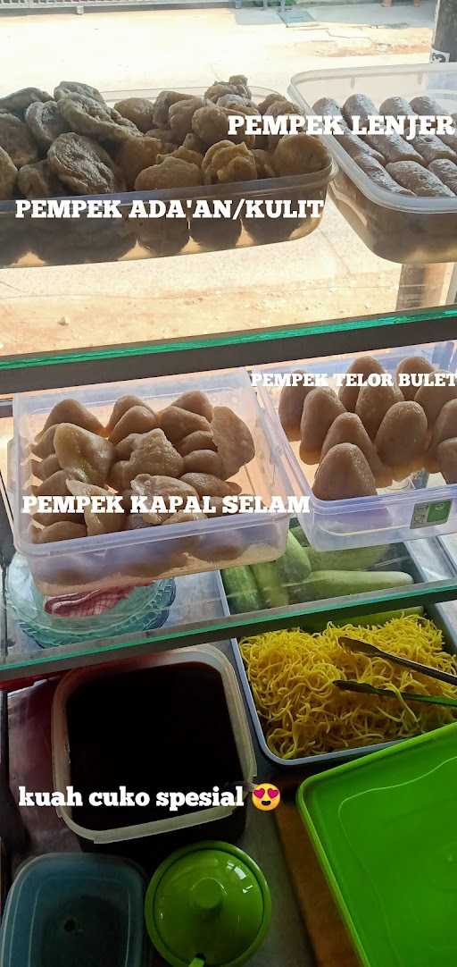 Pempek Oma Kay 2