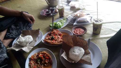 Rm.Saung Kabogoh Cikampek 7