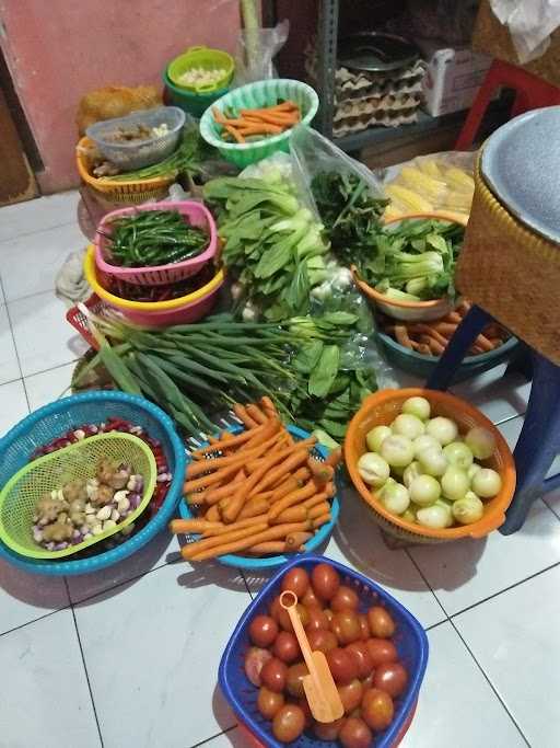 Rumah Makan Sindang Heula 9