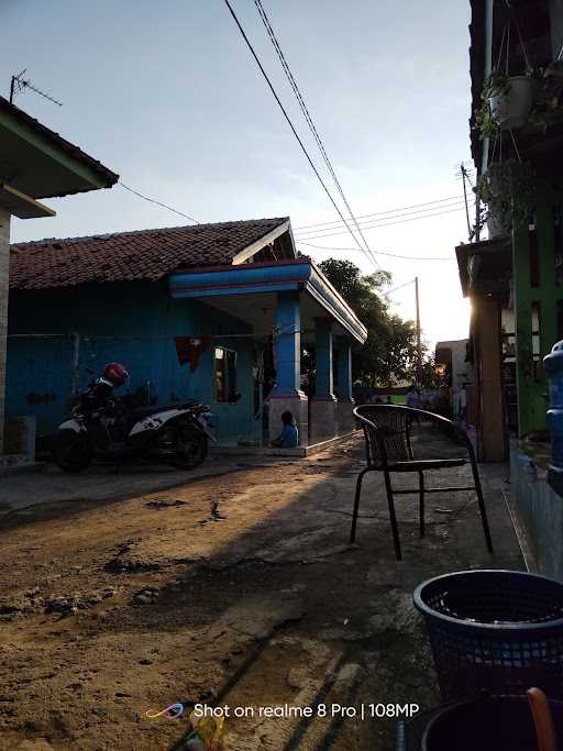 Warung Mak Eno & Bah Nedi 9