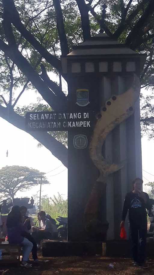 Warung Sate Abah (Sate Maranggi Daging Sapi) 9