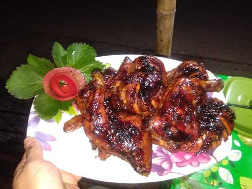 Ayam Bakar Hegarmanah 8