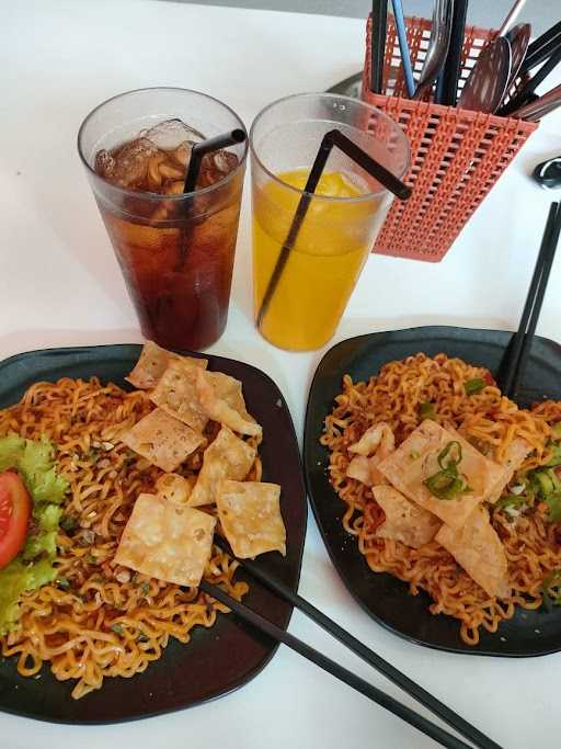 Mie Pedas Jeletot 2