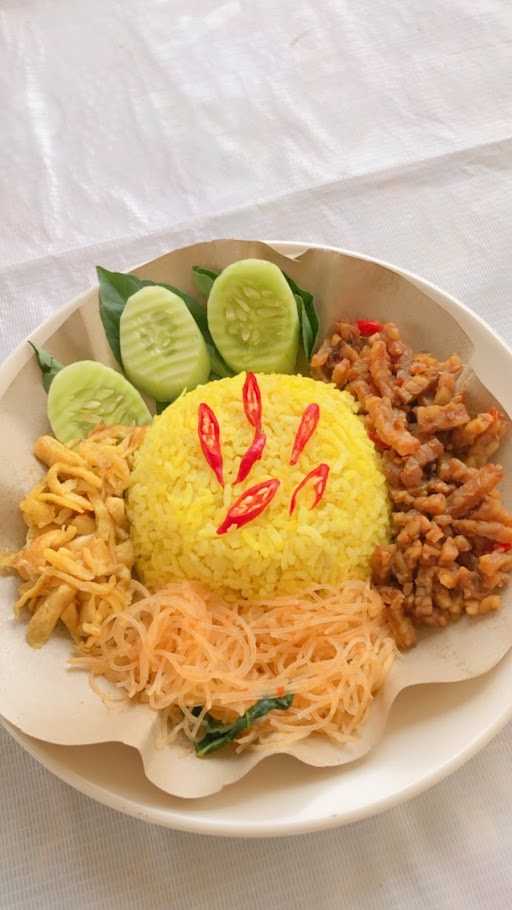 Warung Nasi Kuning ‘Emma’ 1