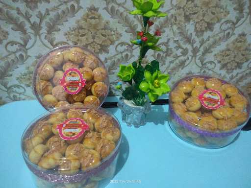 Delia Bakrie Cookies 1