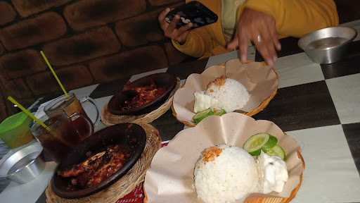 Ayam Sambal Cobek Dan Pentol Kuah 5