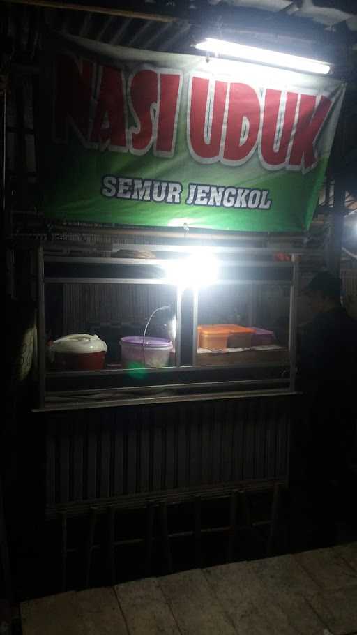 Nasi Uduk Semur Jengkol 5