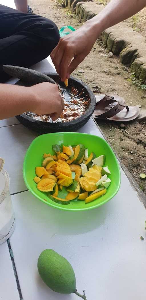 Warung Seblak Mama Hakam 10