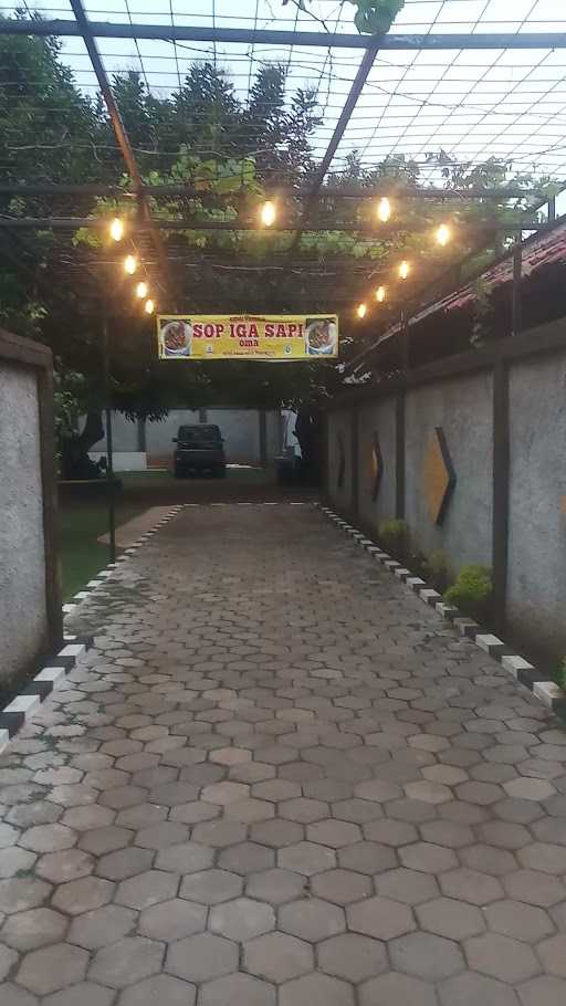 Kafe Saung Alit 10