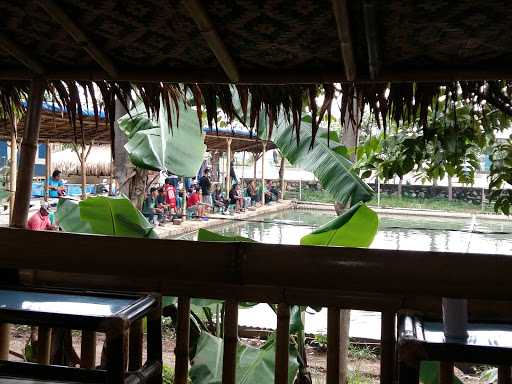 Saung Karuhun 1