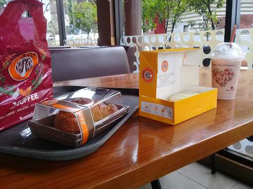 J.Co Donuts & Coffee Rest Area Km 39 Tol Jakarta Cikampek 2