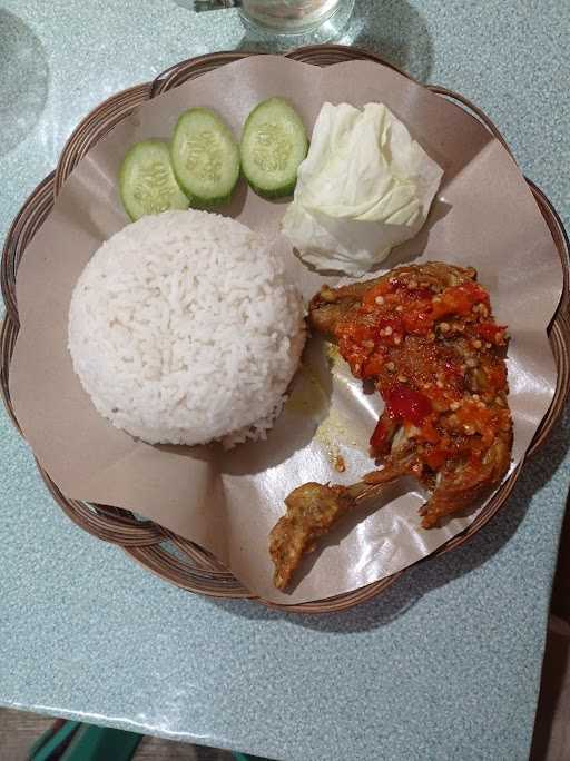 Ayam Penyet Mama Upi 2