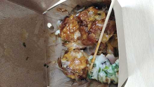 Daidokoro Takoyaki & Sushi Cikarang 9