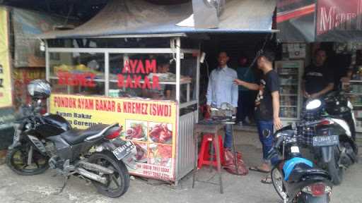 Pondok Ayam Bakar & Kremez S.W.D 10