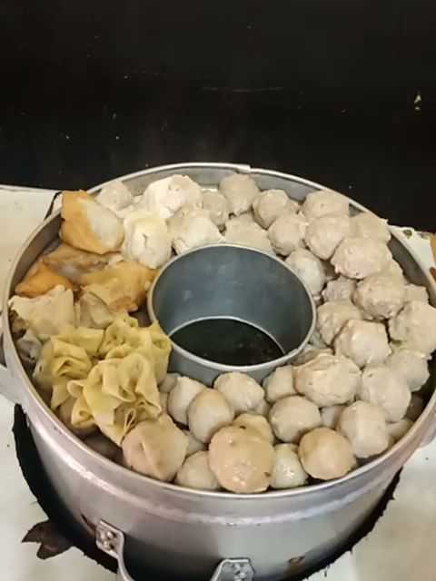 Prasmanan Bakso Malang Keprabon 3