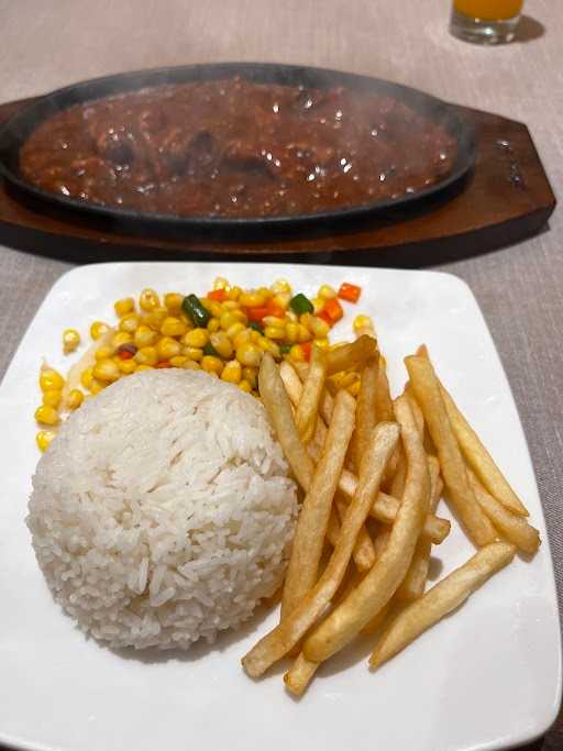 Steak21 Aeon Mall Deltamas 9