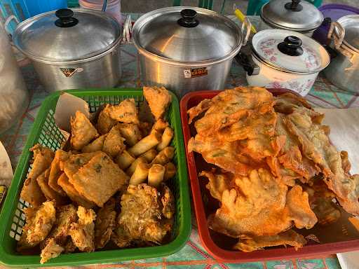 Warung Nasi Uduk Ma Mpit 6