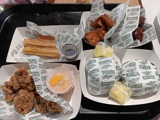 Wingstop Aeon Mall Deltamas 1