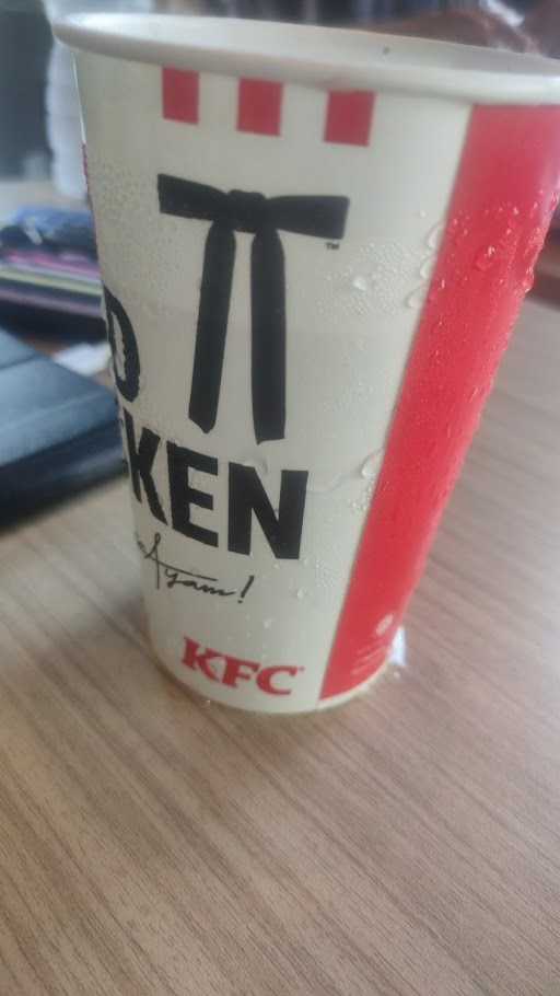 KFC Box - Living Plaza Jababeka 4