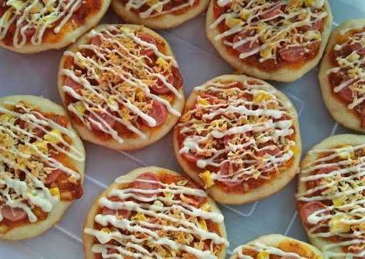 Pizza Burger Winda Cipayung 3